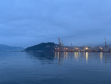 沟厕嘘嘘偷窥久久中国 沟厕嘘嘘偷窥久久中国